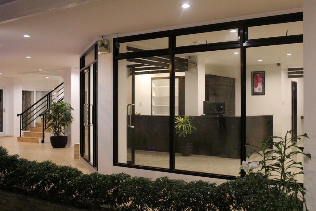 Be-Ing Suites Davao Exterior foto
